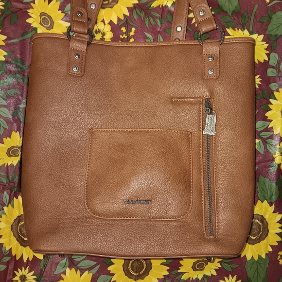 *Trinity Ranch genuine leather Concealed Carry Bag!* - Picture 3 of 8